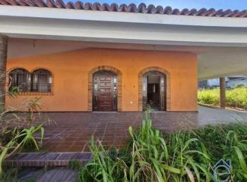 Casa · 372m² · 3 Quartos · 3 Vagas · Casa à venda na Gruta de Lourdes, área total 930m2, R$ 1.500.000,00