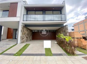 Casa · 216m² · 3 Quartos · 2 Vagas · Casa 3 Quartos com 1 Suíte e 216m² - Deltaville