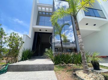 Casa · 173m² · 3 Quartos · 2 Vagas · Casa Alto Padrão com 3 Quartos no Deltaville Garden
