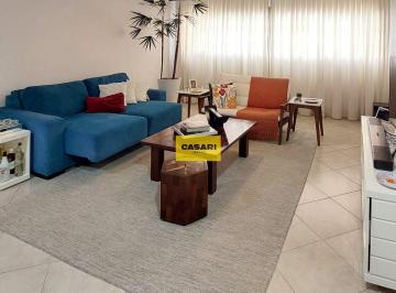 Casa · 250m² · 3 Quartos · 4 Vagas · Sobrado à Venda no Nova Petrópolis em São Bernardo do Campo
