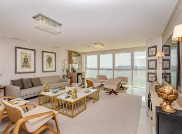 Apartamento · 164m² · 3 Quartos · 4 Vagas · Apartamento com vista mar à venda no Pioneiros em Balneário Camboriú