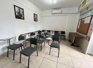 Comercial · 22m² · Sala comercial a venda na Galeria Malcon andar alto - Excelente vista.