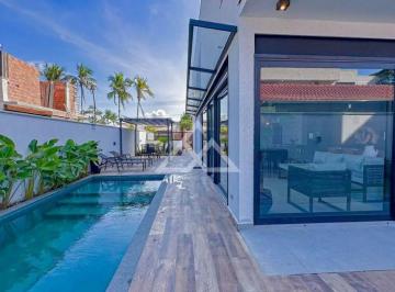 Casa de 5 quartos, Ubatuba · Casa de Condomínio alto padrão com 330m² à venda no Condomínio Salga na praia da Lagoinha.