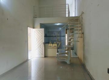 Casa · 140m² · 4 Quartos · 2 Vagas · Sobrado Diferenciado com Suíte e Mezanino + Salão Multiuso em Ótima Localização!