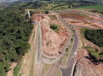 Terreno , Bragança Paulista · LOTES a venda em Condomínio Fechado em BRAGANÇA PAULISTA com CLUBE completo e LAGO | Facilitado