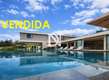 Casa · 777m² · 5 Quartos · 9 Vagas · Casa em condomínio à venda em Itu (Parque Terras de Santa Cecília) – 777 m² internos e 2.160 m² de á