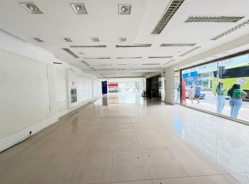 Comercial · 380m² · Lívia Machado Imóveis aluga loja comercial de 380 m² no Centro de Vitória/ES