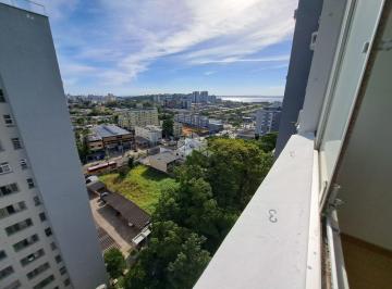 Apartamento · 60m² · 1 Quarto · Apartamento de 1 dormitório com vista para o Guaíba, no bairro Cristal.