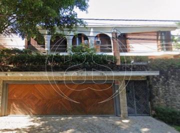 Casa · 792m² · 4 Quartos · 6 Vagas · Casa residencial à venda em Interlagos, com 792m², 4 dormitórios e 2 suítes!