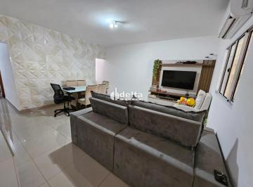 Casa · 125m² · 2 Quartos · 2 Vagas · Casa residencial com 2 quartos sendo 1 suíte disponível para venda no bairro Jardim Espanha em Uberl