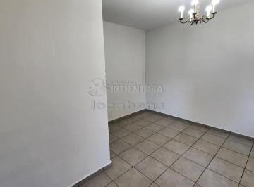 Casa · 190m² · 4 Quartos · 3 Vagas · Centro - Casa com 04 dormitórios sendo 03 com armários e 01 suíte com closet