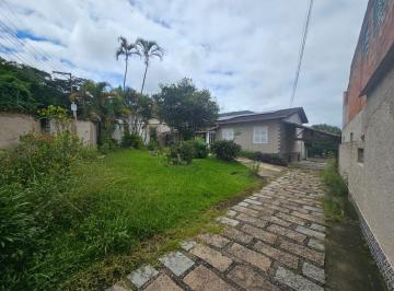 Casa · 127m² · 4 Quartos · 2 Vagas · Casa Linear em Itaipava, Petrópolis/RJ