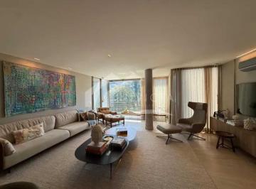 Apartamento · 143m² · 4 Quartos · 2 Vagas · Excelente cobertura no Leblon com vista Verde!