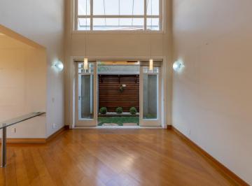 IMG_20260610_185645_000.jpeg · Sensacional casa em condomínio para venda e locação com 4 quartos, sendo 4 suítes, 735m² - sandracan