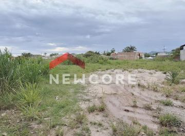 Terreno · 960m² · Lote em Rua Hélio Guapyassu de Sá - Jardim Atlântico Central (Itaipuaçu) - Maricá/RJ
