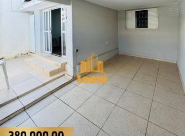 ndgkz42otqyytuxzta2njhj_md · Casa com excelente localização na Vila Oriental