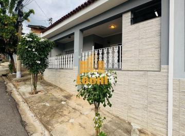 24qbn0g2odeznjyxogmzngzj_md · Casa 3 quartos com 2 suítes + sala 2 ambientes + linda varanda