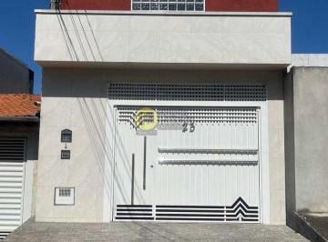 Casa · 150m² · 6 Quartos · 2 Vagas · Sobrado com 6 quartos, Jardim Layr, Mogi das Cruzes - R$ 700 mil, Cod: 678001