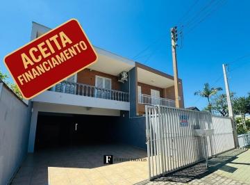 Casa · 200m² · 4 Quartos · 3 Vagas · Sobrado com 04 quartos em Santa Terezinha