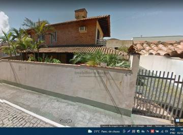25018107_4.jpg · Casa Averbada com 06 Quartos a 20m da praia