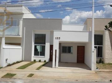 b0e976c7f5e357762a530615f1a0578a9b913ed0 · Casa térrea à venda no Condomínio Villaggio di Itaici, em Indaiatuba/SP.