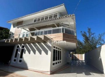 660e7810c69ccef23863e88ff0ba90e210d56382 · Casa com 7 dormitórios à venda, 456 m² por R$ 4.500.000,00 - Camboinhas - Niterói/RJ