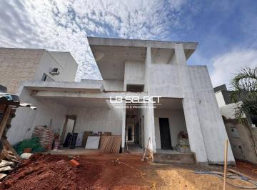 4796c2c02fb5df7309eafc937925e2d312aa0874 · Casa no Condomínio Varandas Sul com três suítes, escritório com lavabo e varanda gourmet completa.