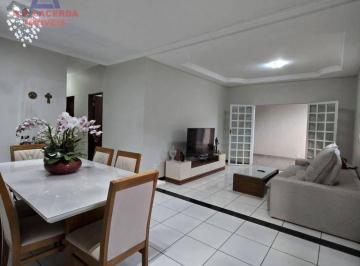 37f2c6ca46c5078f1dbe185bca22c811853e7067 · Casa com 4 quartos - Cândida Câmara