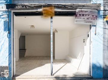 Comercial · 60m² · 1 Quarto · 2 Vagas · Loja na Rua Tenente-Coronel Carlos da Silva Araújo, N. 212 • 60 m²