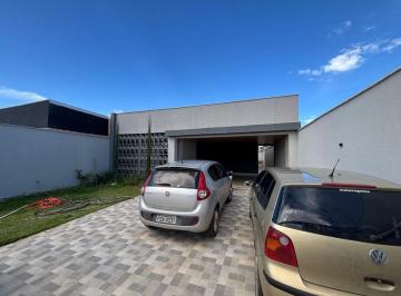 Casa de 3 quartos, Gama · Casa ponte alta norte, 3 quartos com suíte, piscina, churrasqueira, armários planejados, lote 400m²