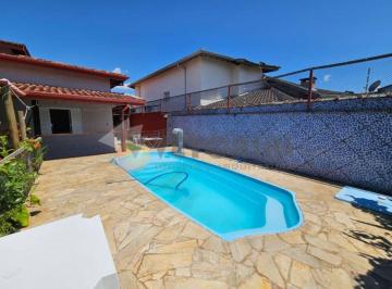 Casa de 4 quartos, Caraguatatuba · Casa com 4 quartos SENDO 2 SUITES e 360 m² à venda em Jardim Britânia