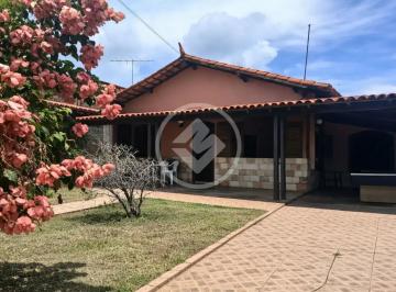 casa evany.jpeg · CASA A VENDA NO CENTRO DE LAGOA SANTA 3 QUARTOS COM SUITE / MY BROKER