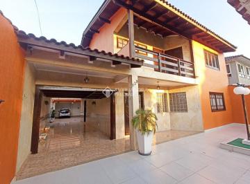 Casa · 249m² · 3 Quartos · 4 Vagas · Belissima casa 3 quarto uma suíte,  centro Canoas - RS
