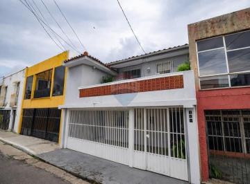 Casa · 140m² · 3 Quartos · Casa Charmosa e Reformada em Belém | Localização Privilegiada