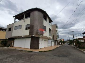 Casa · 200m² · 4 Quartos · 3 Vagas · Casa exclusiva à venda no Cruzeirinho, Timóteo – 4 quartos, frente, com renda de aluguel e financiam