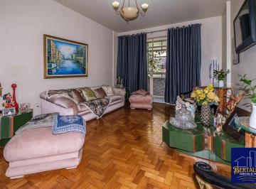 Apartamento · 190m² · 3 Quartos · Apartamento 3 quartos, 1 suíte, 190m², vendido com porteira fechada (mobiliado), em prédio com um po
