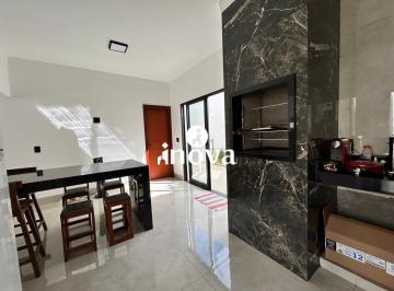 Casa · 146m² · 3 Quartos · 2 Vagas · Casa à venda, bairro Beija Flor I