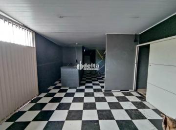 Comercial · 80m² · Loja disponível para locação no bairro Centro em Uberlândia-MG