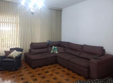 Casa · 302m² · 3 Quartos · 4 Vagas · Casa à venda na Vila Mariana com 3 suítes, 4 vagas de garagem.