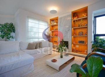 Apartamento · 200m² · 3 Quartos · 4 Vagas · Apartamento reformado com 3 suítes e lazer completo no Real Parque