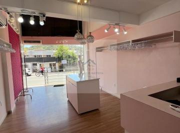Comercial · 61m² · Sala Comercial Camboriú c/ Mezanino