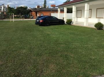 Casa · 400m² · 8 Quartos · 4 Vagas · Casa em Atlântida em dois terrenos