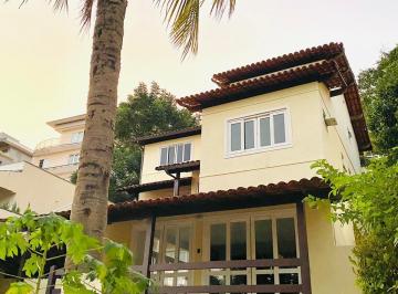 Casa · 437m² · 7 Quartos · 4 Vagas · Casa com 7 quartos á venda, 437m² por R$ 1.850.000 - Camboinhas - Niterói/RJ