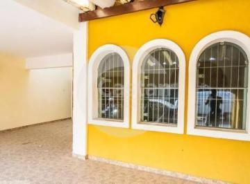 Casa · 200m² · 3 Quartos · 3 Vagas · Casa em Tatuapé