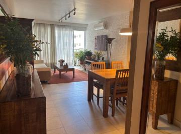 Apartamento de 3 quartos, Rio de Janeiro · LEBLON | ALTO PADRÃO e LOCALIZAÇÃO NOBRE, 110m2, 3qts, sendo 2 suites , impecável !