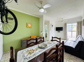 f33bb2c05a00d563ed728e96b13f469eb056b2df · Apartamento à venda com lazer completo, localizado a poucos metros do mar na Praia da Enseada no Gua