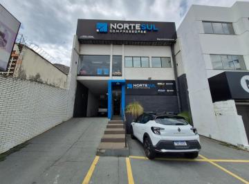2ccc8fc220cf234165e70d62c858e47c3c8e0ff1 · Prédio Comercial com 4 vagas de garagem para Alugar em Florianópolis/SC.