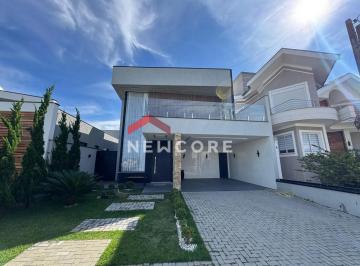 Casa · 200m² · 4 Quartos · 4 Vagas · Casa de condomínio em  Rua Serra da Mantiqueira - Condomínio Residencial Bela Vista - Caçapava/SP