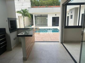 Casa · 261m² · 3 Quartos · 4 Vagas · Casa Térrea em Condomínio com 3 suítes no bairro Urbanova