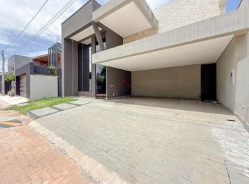 Casa de 3 quartos, Brasília · Casa Térrea Nova | 3 Suítes | Piscina | Condomínio Fechado - Guará Park